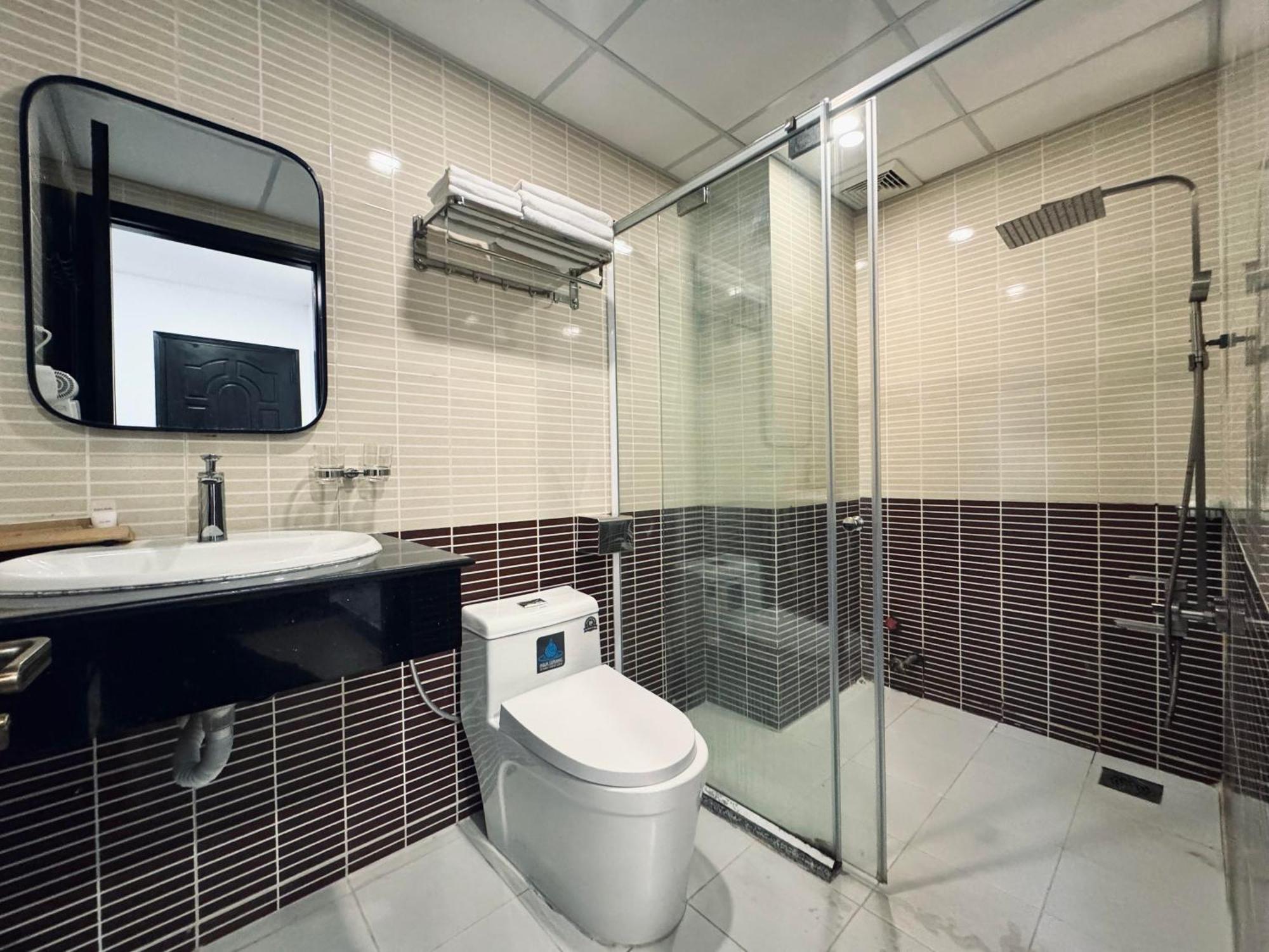 Lion 8 Hotel Кантхо Экстерьер фото