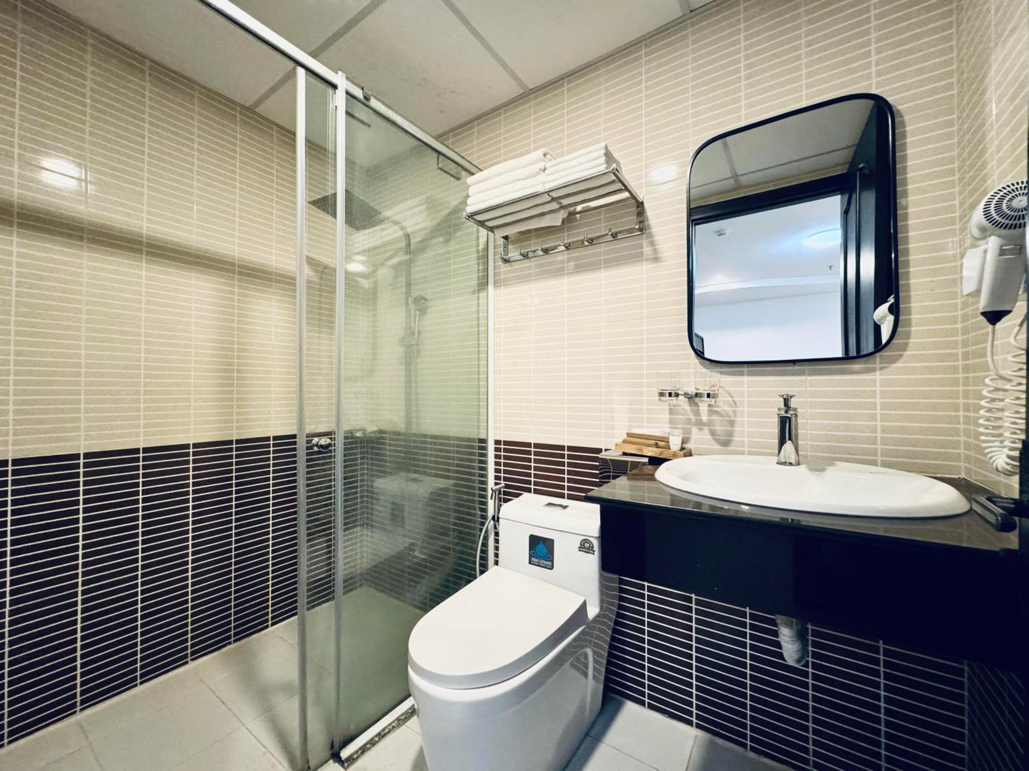 Lion 8 Hotel Кантхо Экстерьер фото